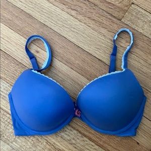 Victoria Secret Body by Victoria Push-up